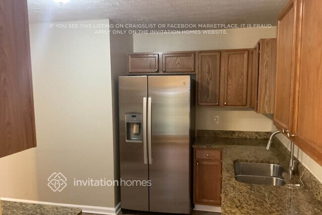 Building Photo - 715 Carlton Pointe Way