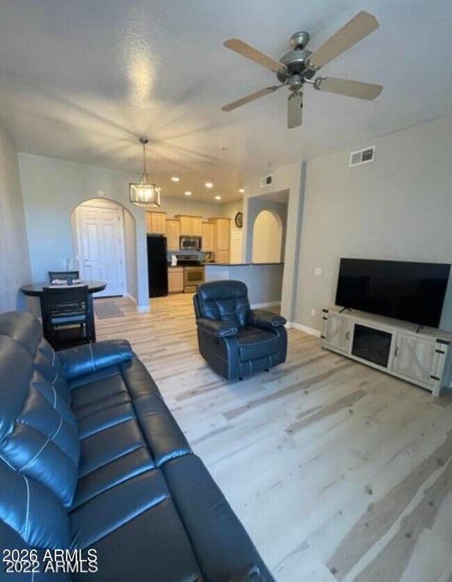 Foto del edificio - 14575 W Mountain View Blvd