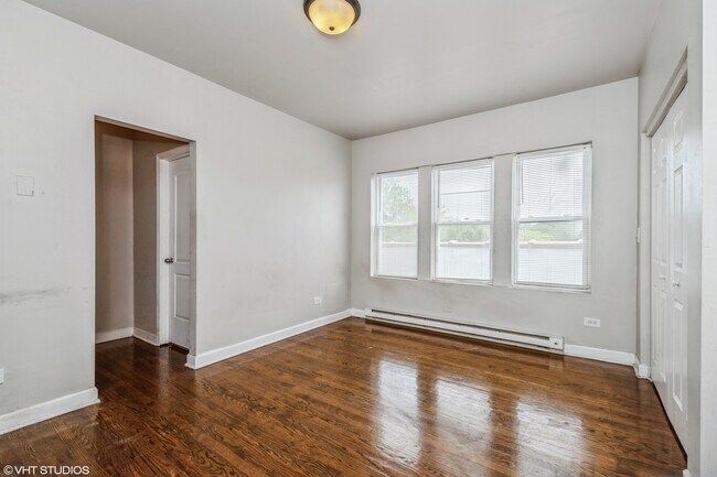 Foto del edificio - 1506 E 67th St