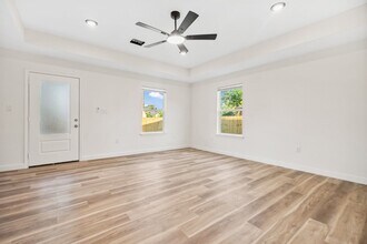 Building Photo - 6321 Joe Louis Ln