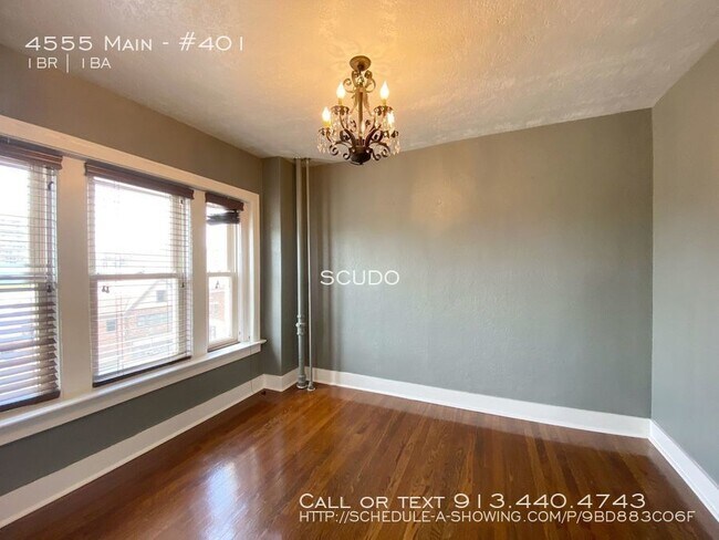 Foto del edificio - 4555 Main St