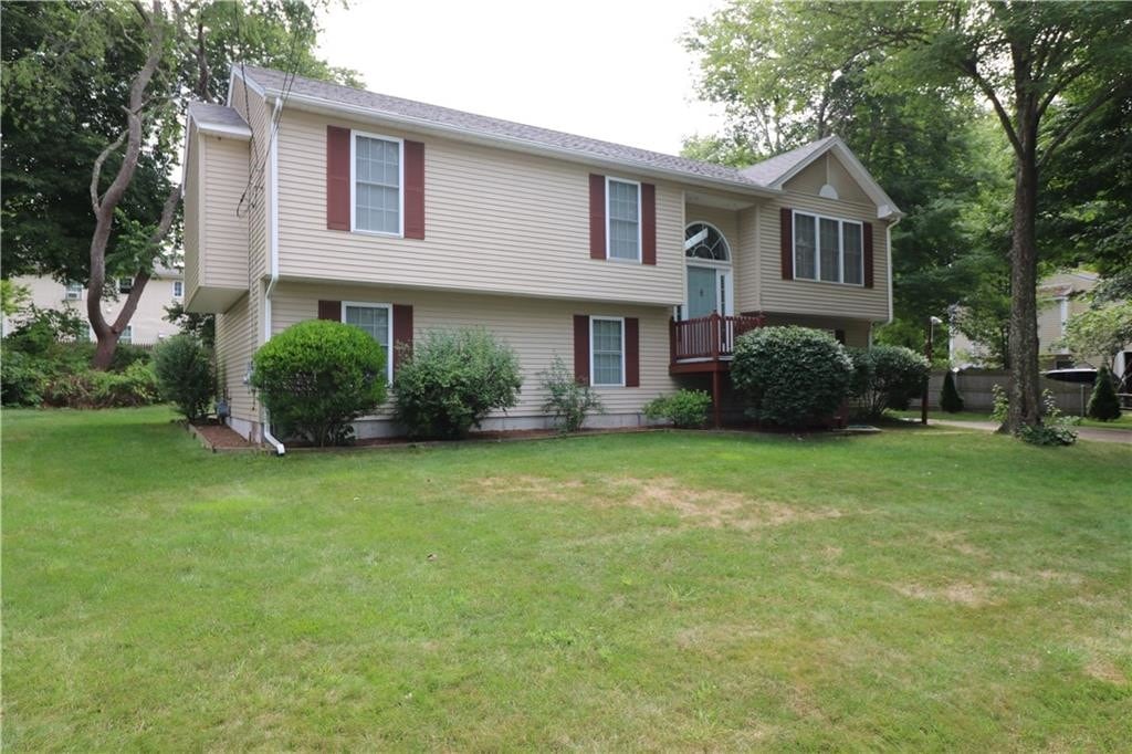 13 Twin Leaf Trail, Narragansett, RI 02874 House for Rent in