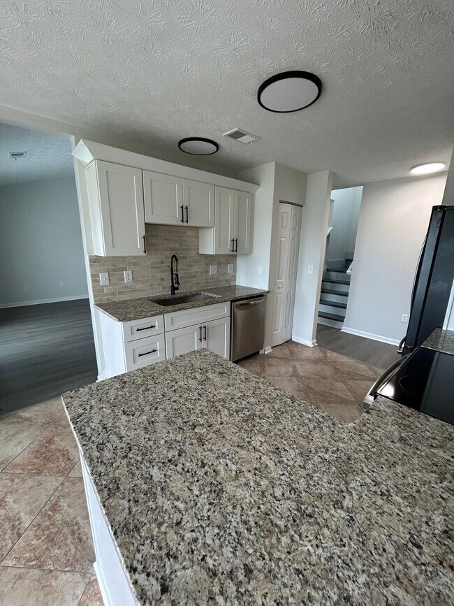Building Photo - 4387 Heartwood Ln