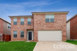 Building Photo - 360 Blairwood Dr