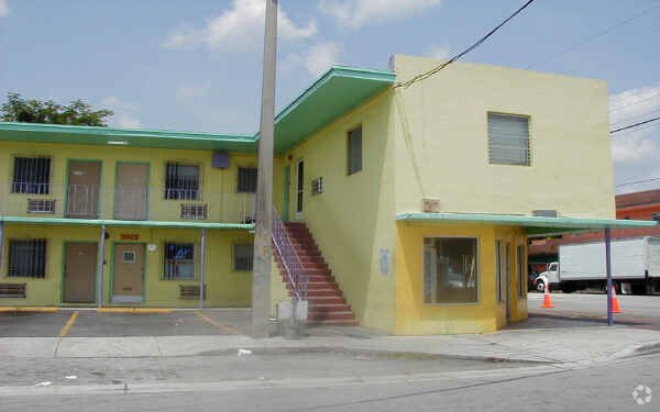 Foto del edificio - Island In The Cove