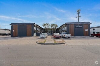 Building Photo - 7929 Gault St