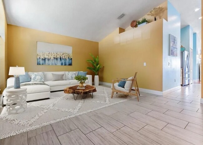 Foto del edificio - 12813 Kings Lake Dr