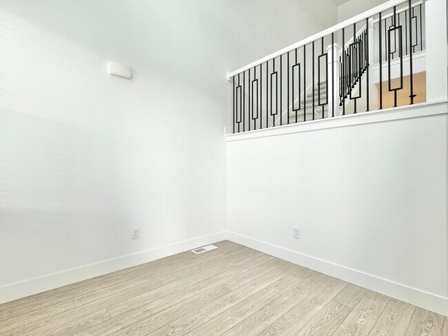 Foto del edificio - Gorgeous Townhome at Mountain Ridge!