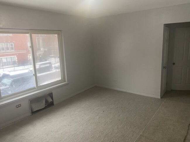 925 E 81st St Unit A, Chicago, IL 60619 - Apartments in Chicago, IL ...