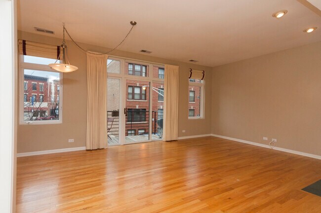 Foto del edificio - 2860 N Orchard St