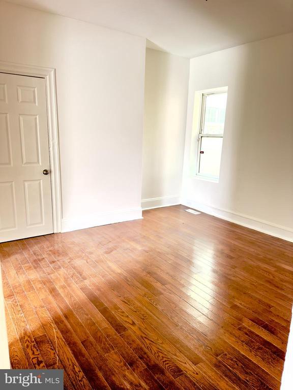 Foto del edificio - 4503 Parrish St