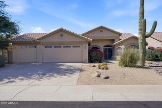 Building Photo - 9440 E Palm Tree Dr