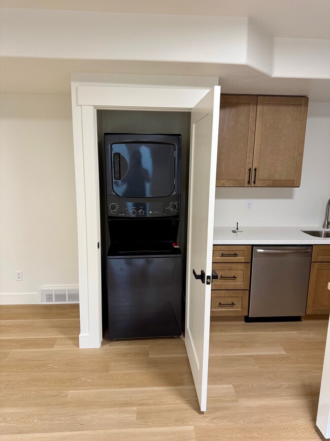 Foto del edificio - 11282 Alpine Creek Way