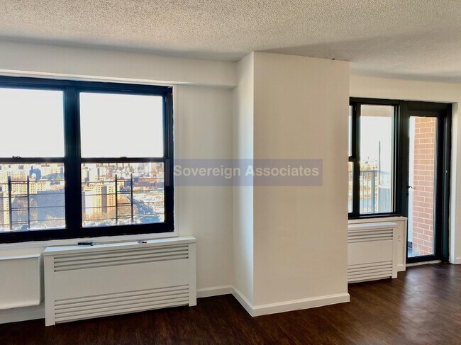 Foto del edificio - 150 West 225th Street
