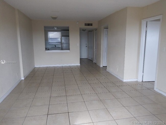 Foto del edificio - 2601 NW 56th Ave