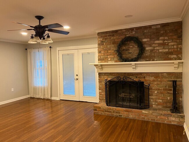 Foto del edificio - Single Family Home