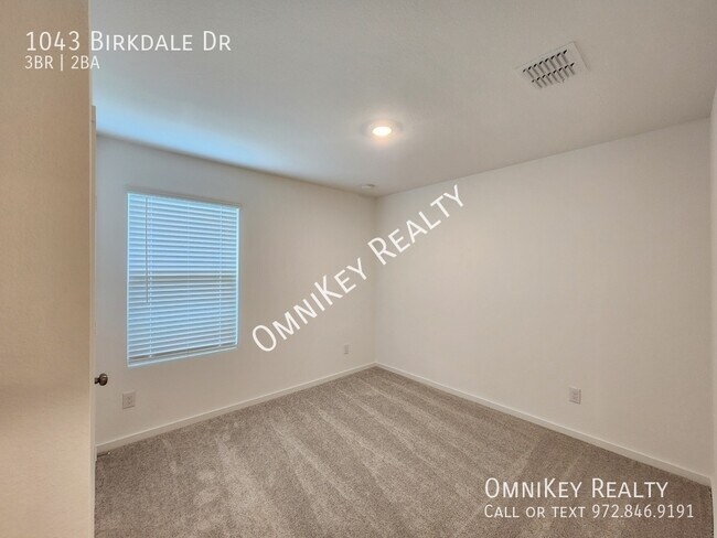Foto del edificio - 1043 Birkdale Dr