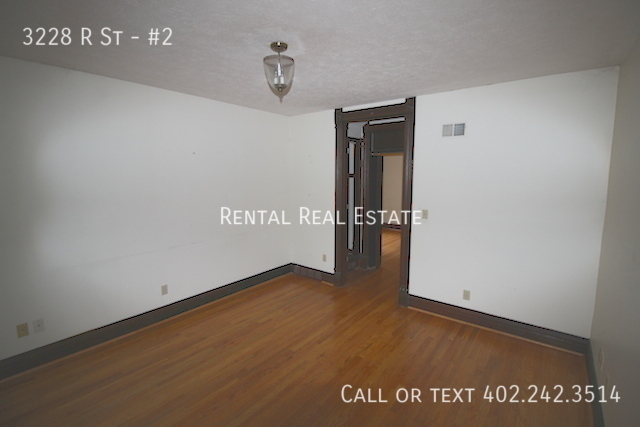 Foto del edificio - 3228 R St