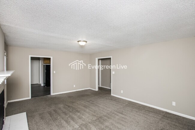 Foto del edificio - 109 Duchess Trail