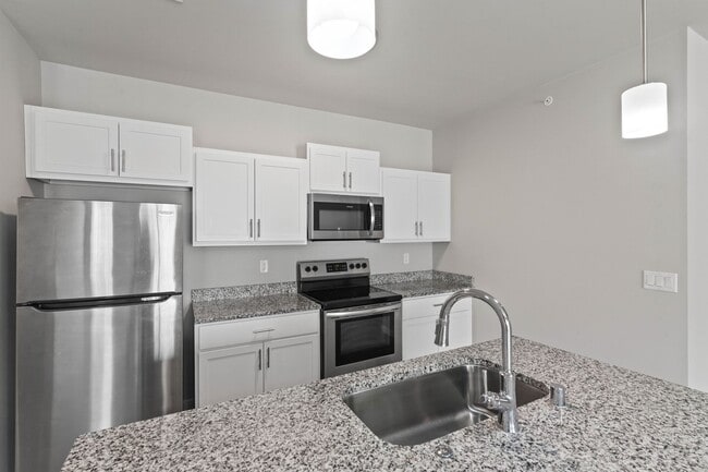 Interior Photo - Rock Pointe Village I LLC