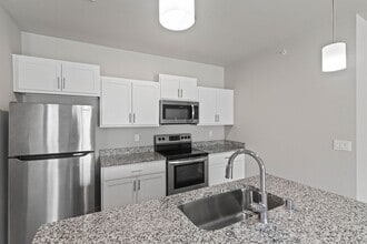 Interior Photo - Rock Pointe Village I LLC