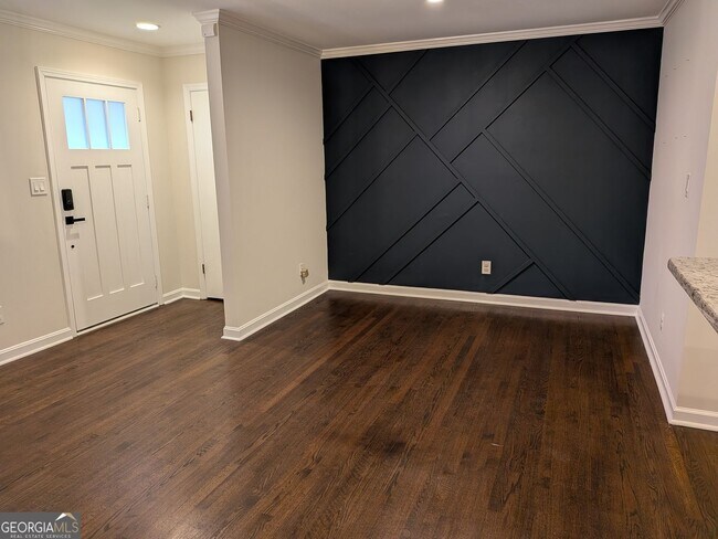 Foto del edificio - 3036 Hudson Ct