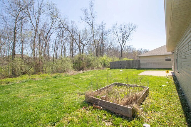 Foto del edificio - 1524 Bodie Dr