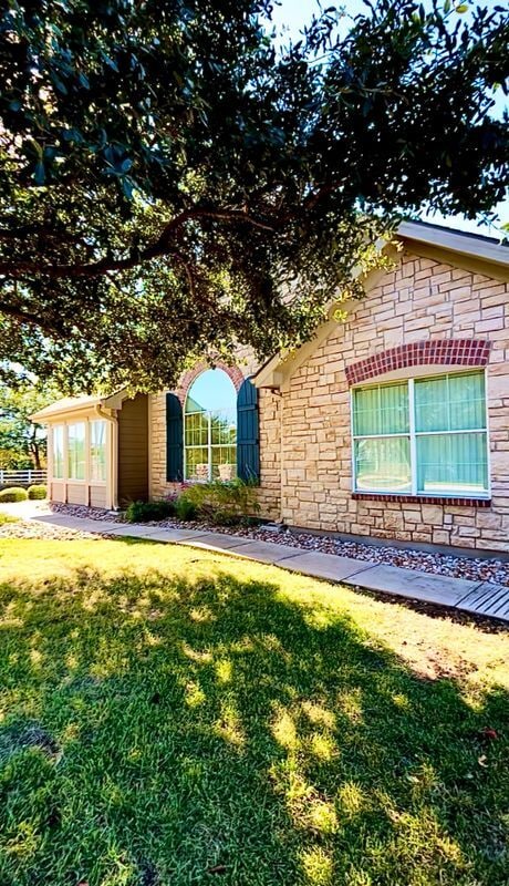 Building Photo - 30 Wildwood Dr