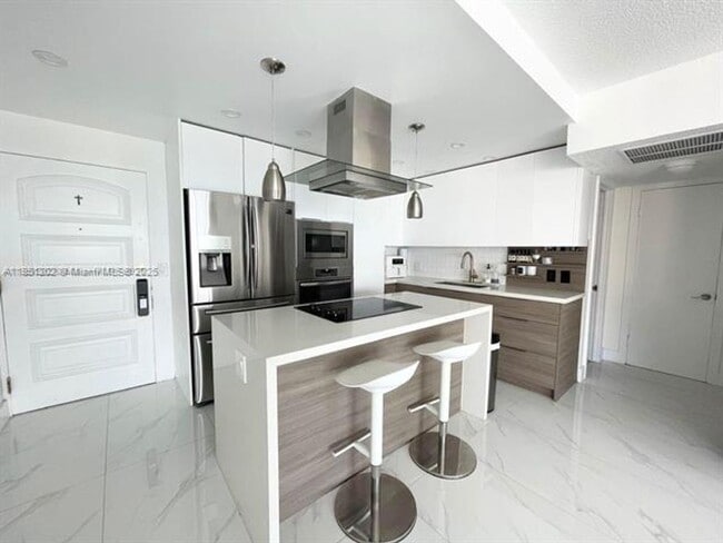 Photo - 11111 Biscayne Blvd Apartment