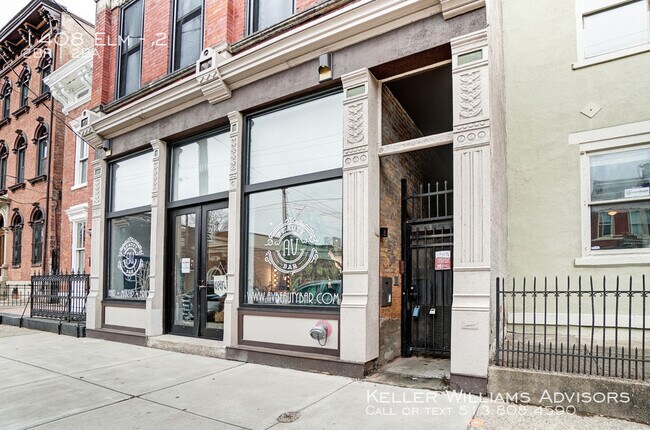 Foto del edificio - 1408 Elm St