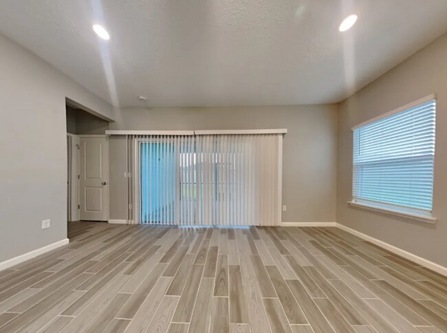 Foto del edificio - 4914 Donnybrook Ave
