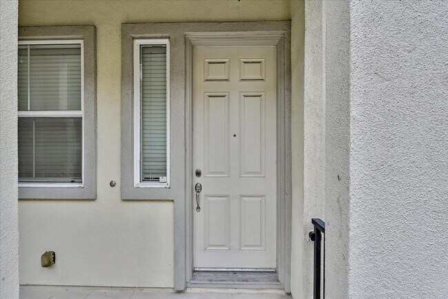Building Photo - 3 br, 2.5 bath House - 2755 Corde Terra Ci...