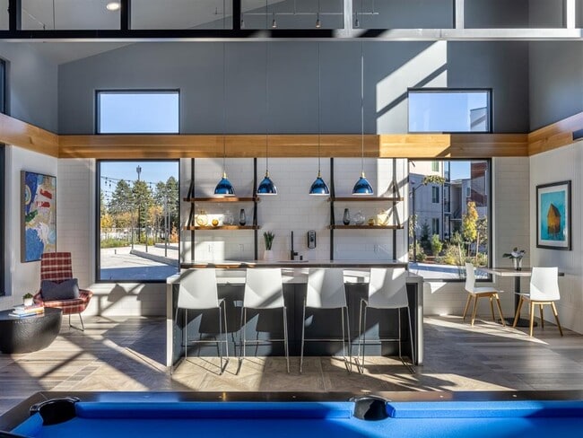 Building Photo - Ethos