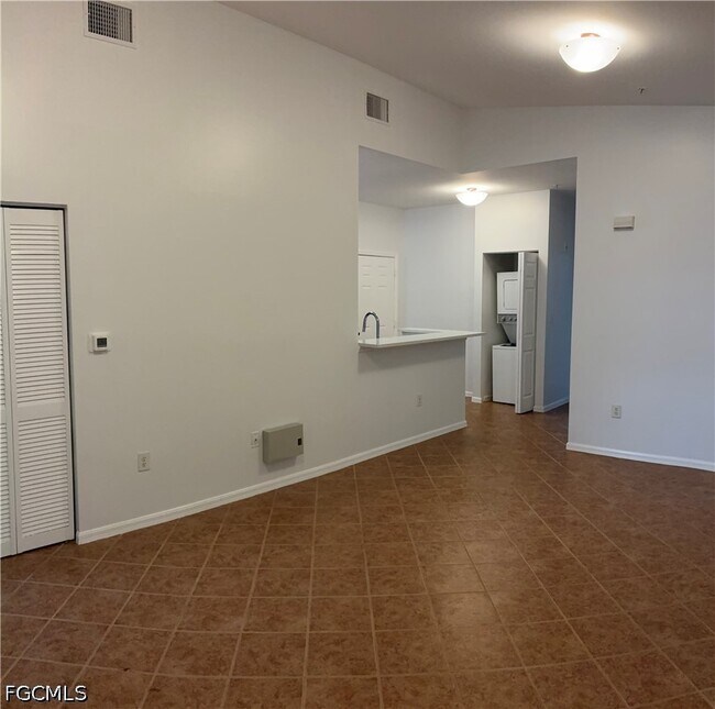 Foto del edificio - 15401 Bellamar Cir