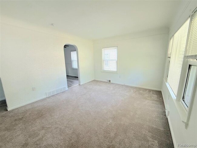 Foto del edificio - 21212 Rensselaer St