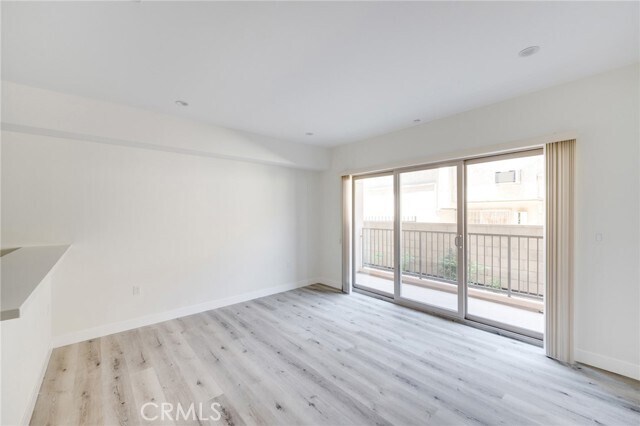 Foto del edificio - 14526 Hartland St