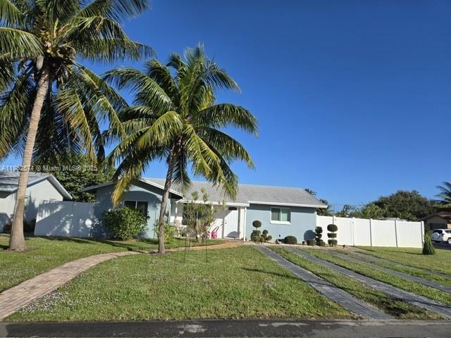 Foto del edificio - 903 NW 6th Ave