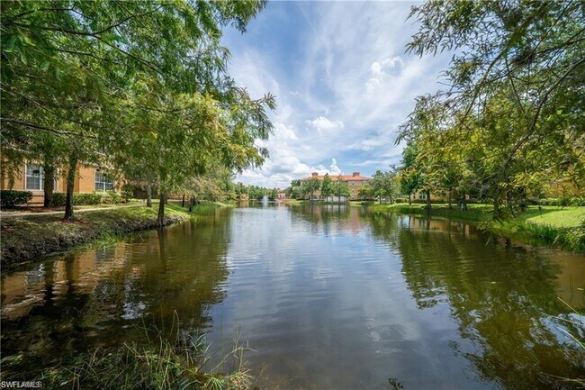 Foto del edificio - 23540 Walden Center Dr