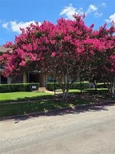 Building Photo - 4211 Newton Ave