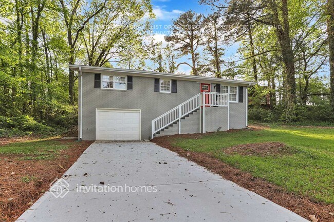 Foto del edificio - 4891 Lehigh Dr