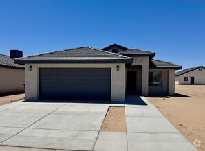 Building Photo - 4711 E Los Olivos Dr