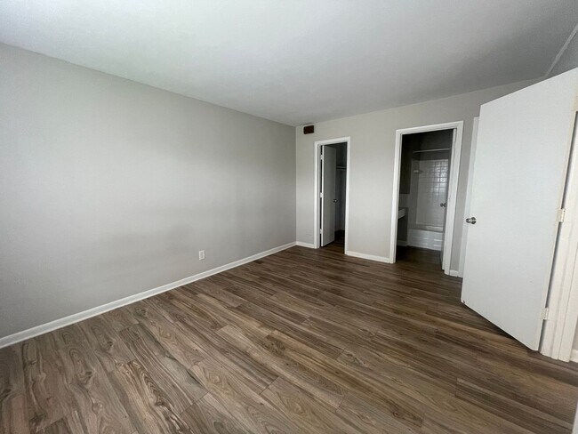 Foto del edificio - 3101 Bromley Pl