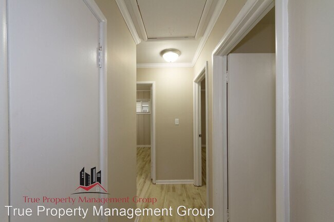 Foto del edificio - 3 br, 1 bath House - 3217 E 46th St