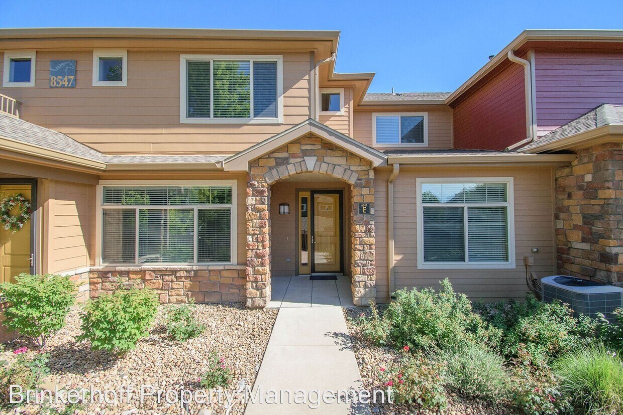8547 Gold Peak Dr, Highlands Ranch, CO 80130 House Rental in