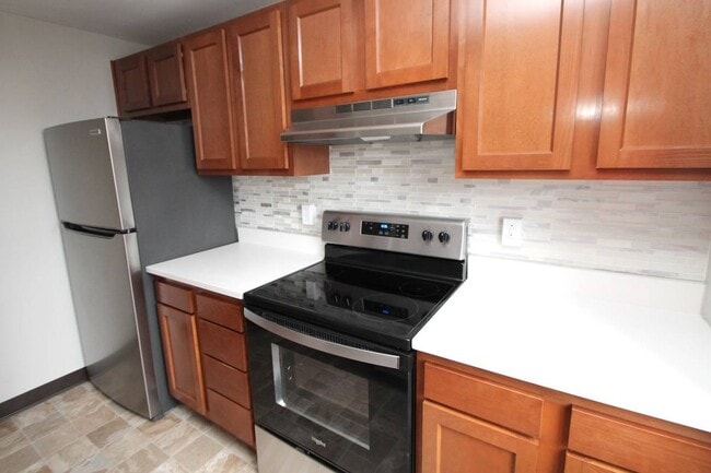 Fieldbrook - Fieldbrook Apartments