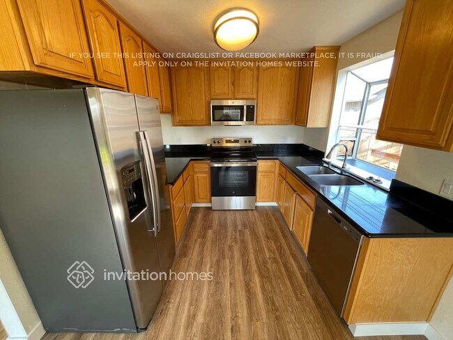 Foto del edificio - 3209 Hogarth Dr