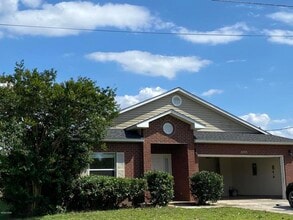 Building Photo - 2223 Gallagher Dr