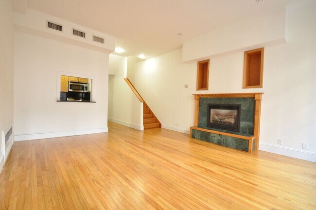 Foto del edificio - 143 E 57th St