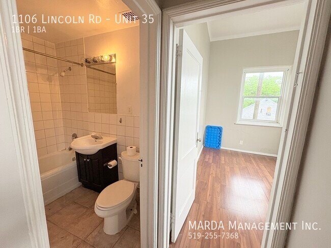 Photo du bâtiment - BEAUTIFUL 1 BED 1 BATH - PLUS HYDRO - OPTI...
