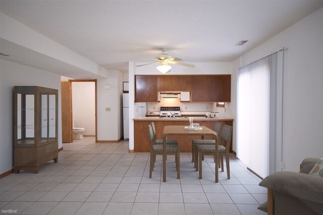 Building Photo - 3 br, 2 bath  - 1414 Glenridge Dr 1414